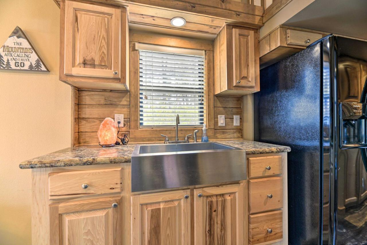 Holiday home Tiny Fish, Hike, And Soak! Pagosa Springs